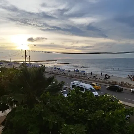 Moderno Frente Al Mar * Cartagena