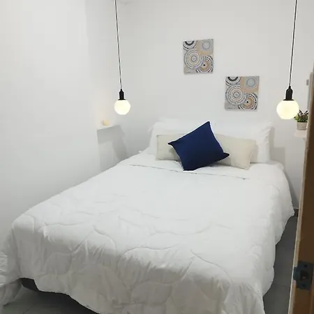 Moderno Frente Al Mar Apartamento *